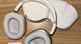 Used
													Apple AirPods Max - Silver, photo 2 of 6