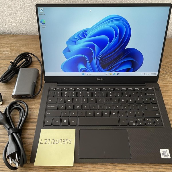 Dell XPS 13 7390 (2019) - I5, 256 GB, 8 GB, FHD Non-Touch