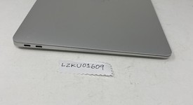 Good
													MacBook Air 2020 - 13" - Apple M1, Silver, 1 TB, 16 GB, photo 5 of 10