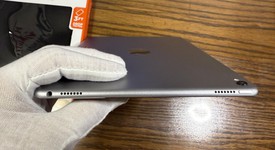 Good
													Apple iPad Pro 9.7" - Wi-Fi, Gray, 32 GB, A1673, photo 5 of 7