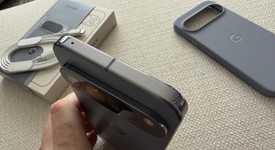 Mint
													Google Pixel 10 Pro XL - Unlocked, Moonstone, 256 GB, GUL82, photo 4 of 10