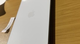 Mint
													Apple iPhone Air - AT&T, Cloud White, 256 GB, A3260, photo 4 of 6