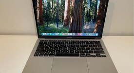 Good
													MacBook Air 2020 - 13" - Apple M1, Silver, 256 GB, 8 GB, photo 1 of 8