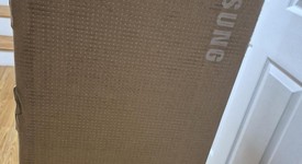 New
													Samsung Monitor, photo 5 of 11