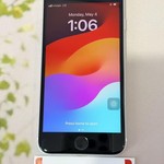 Good Apple iPhone SE 2nd Gen 2020 - Unlocked, 128 GB, White, A2275