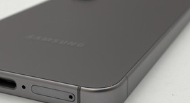 Good
													Samsung Galaxy S25 - Unlocked, Silver Shadow, 128 GB, 12 GB, SM-S931U1, photo 5 of 5