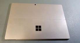 Good
													Microsoft Surface Pro 5 (2017) - Wi-Fi, Silver, 256 GB, 8 GB, photo 5 of 11