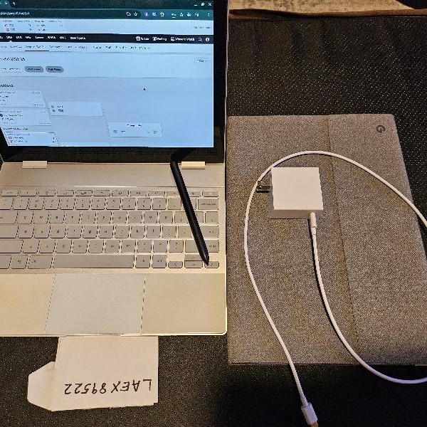Google Pixelbook - 128 GB, Silver, 8 GB, Intel Core i5