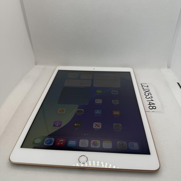 Apple iPad 7th Gen - Unlocked, 32 GB, Gold, A2200