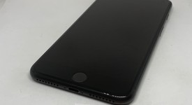 Good
													Apple iPhone 7 Plus - Cricket, Black, 32 GB, 3 GB, A1661, photo 2 of 9