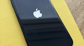 Mint
													Apple iPhone SE 2nd Gen 2020 - Unlocked, Black, 256 GB, A2275, photo 3 of 9