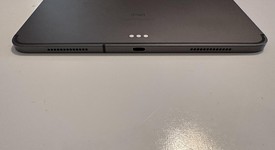 Good
													Apple iPad Pro 11" 2018 - Unlocked, Gray, 64 GB, A2013, photo 4 of 6