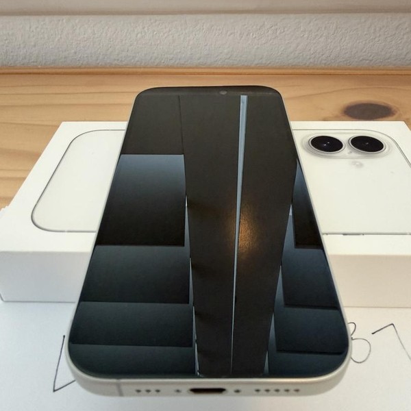 Apple iPhone 16 - Unlocked, 128 GB, White, A3081