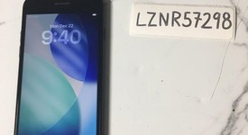 Good
													Apple iPhone SE 3rd Gen 2022 - Unlocked, Midnight, 64 GB, A2595, photo 3 of 5