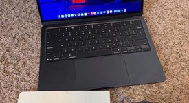 Good
													MacBook Air 2025 (M4) - 13" - Apple M4, Midnight, 256 GB, 16 GB, photo 1 of 11