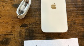 Mint
													Apple iPhone 13 - Unlocked, Starlight, 128 GB, A2482, photo 5 of 9