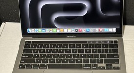 Fair
													MacBook Pro 2022 - 13" - Apple M2, Gray, 512 GB, 8 GB, photo 2 of 13