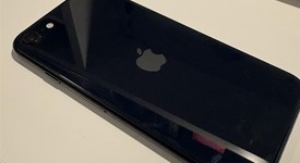 Mint
													Apple iPhone SE 3rd Gen 2022 - T-Mobile, Midnight, 64 GB, A2595, photo 4 of 19