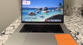 Mint
													MacBook Pro Late 2023 (M3) - 16" - Apple M3 Pro 12-core, Silver, 1 TB, 36 GB, 18-core GPU, photo 1 of 6