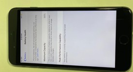 Fair
													Apple iPhone 8 Plus - Unlocked, Gray, 64 GB, A1864, photo 4 of 9