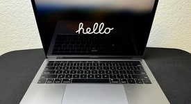 Good
													MacBook Pro 2018 (With Touch Bar) - 13" - I5, Gray, 512 GB, 8 GB, photo 1 of 7