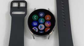 Good
													Samsung Galaxy Watch5 - Unlocked, Silver, 44mm, photo 1 of 7