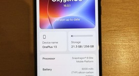 Mint
													OnePlus 13 - Unlocked, Black Eclipse, 256 GB, 12 GB, photo 1 of 9