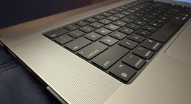 Good
													MacBook Pro 2021 - 16" - Apple M1 Pro 10-core, Gray, 1 TB, 16 GB, photo 3 of 11