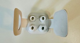 Used
													Apple AirPods Pro - MagSafe Case, photo 5 of 14