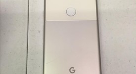 Good
													Google Pixel XL - Verizon, Silver, 32 GB, 4 GB, Verizon Edition, photo 3 of 7