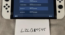 Mint
													Nintendo Switch - OLED - White, 64 GB, photo 3 of 7