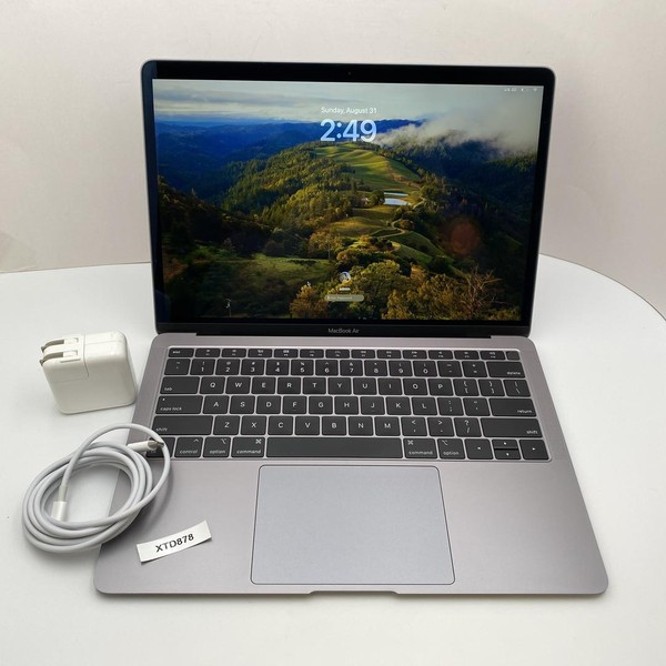 MacBook Air 2018 - 13 inch - 128 GB, Gray, 8 GB, Intel Core i5