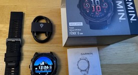 Mint
													Garmin Fenix 8 - Carbon, AMOLED, photo 1 of 10