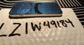 Good
													Oppo Find X8 - Unlocked Non-US, Star Grey, 256 GB, 12 GB, photo 3 of 10