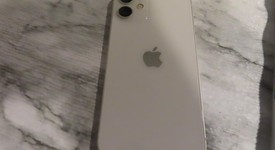 Good
													Apple iPhone 12 Mini - Unlocked, White, 64 GB, A2176, photo 4 of 5