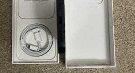 Mint
													Apple iPhone 13 - Unlocked, Midnight, 128 GB, A2482, photo 6 of 6