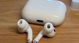 Used
													Apple AirPods Pro 2 - USB-C, photo 5 of 14