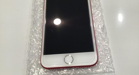 Good
													Apple iPhone 7 - Verizon, Red, 128 GB, A1660, photo 2 of 5