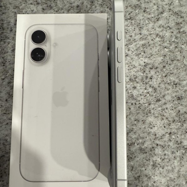 Apple iPhone 16 - Unlocked, 128 GB, White, A3081