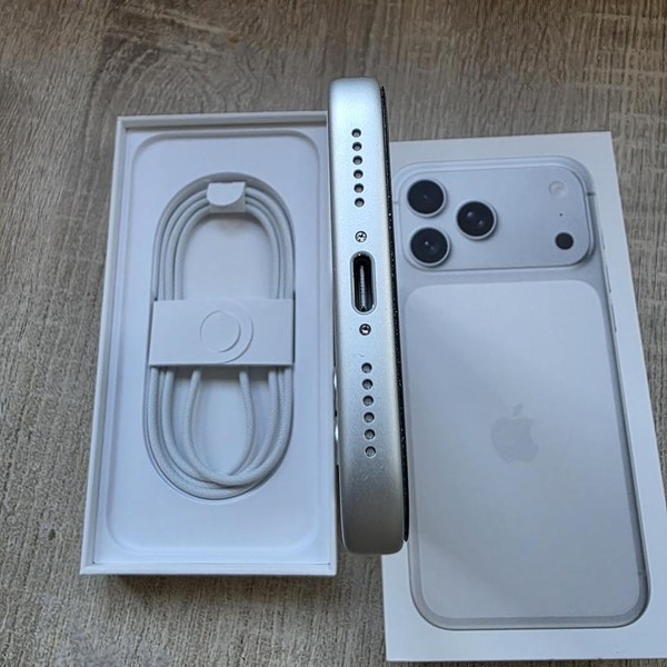 Apple iPhone 17 Pro Max - Unlocked, 256 GB, Silver, A3257