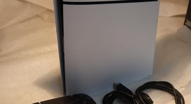 Good
													PlayStation 5 Slim Digital Edition (2023) - White, 1 TB, photo 3 of 5