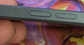 Mint
													Nothing Phone (2) - Unlocked, Gray, 128 GB, 8 GB, photo 5 of 7