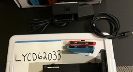 Mint
													Nintendo Switch - Red & Blue, 32 GB, Mario Red & Blue Edition, photo 3 of 6