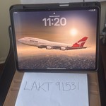 Mint Apple iPad Pro 13 inch (M4) 2024 - Unlocked, 256 GB, Black, 8 GB, A2926, Standard Glass