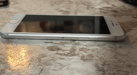 Fair
													Apple iPhone 7 - Unlocked, Silver, 32 GB, A1660, photo 4 of 11