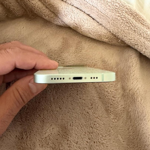 Apple iPhone 12 - Unlocked, 64 GB, Green, A2172