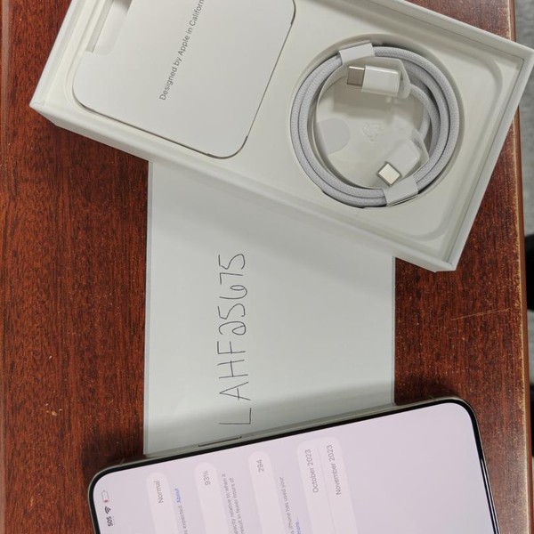 Apple iPhone 15 Pro Max - Unlocked Non-US, 256 GB, Natural, A3105