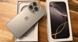 Mint
													Apple iPhone 16 Pro - Unlocked, Natural, 512 GB, A3083, photo 1 of 12
