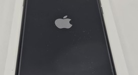 Mint
													Apple iPhone SE 3rd Gen 2022 - Unlocked, Midnight, 64 GB, A2595, photo 5 of 13