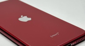 Good
													Apple iPhone SE 3rd Gen 2022 - Unlocked, Red, 128 GB, A2595, photo 4 of 7